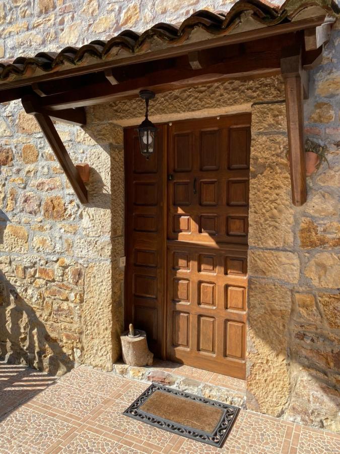 Apartamentos Rurales La Caviana Cangas de Onís Exterior photo